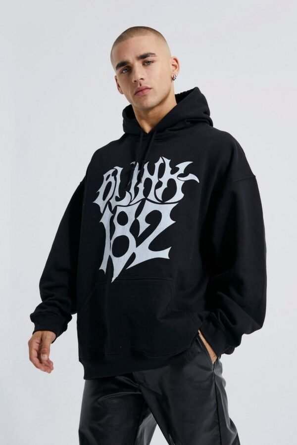 OVERSIZED SKULL HEART GRAPHIC HOODIE